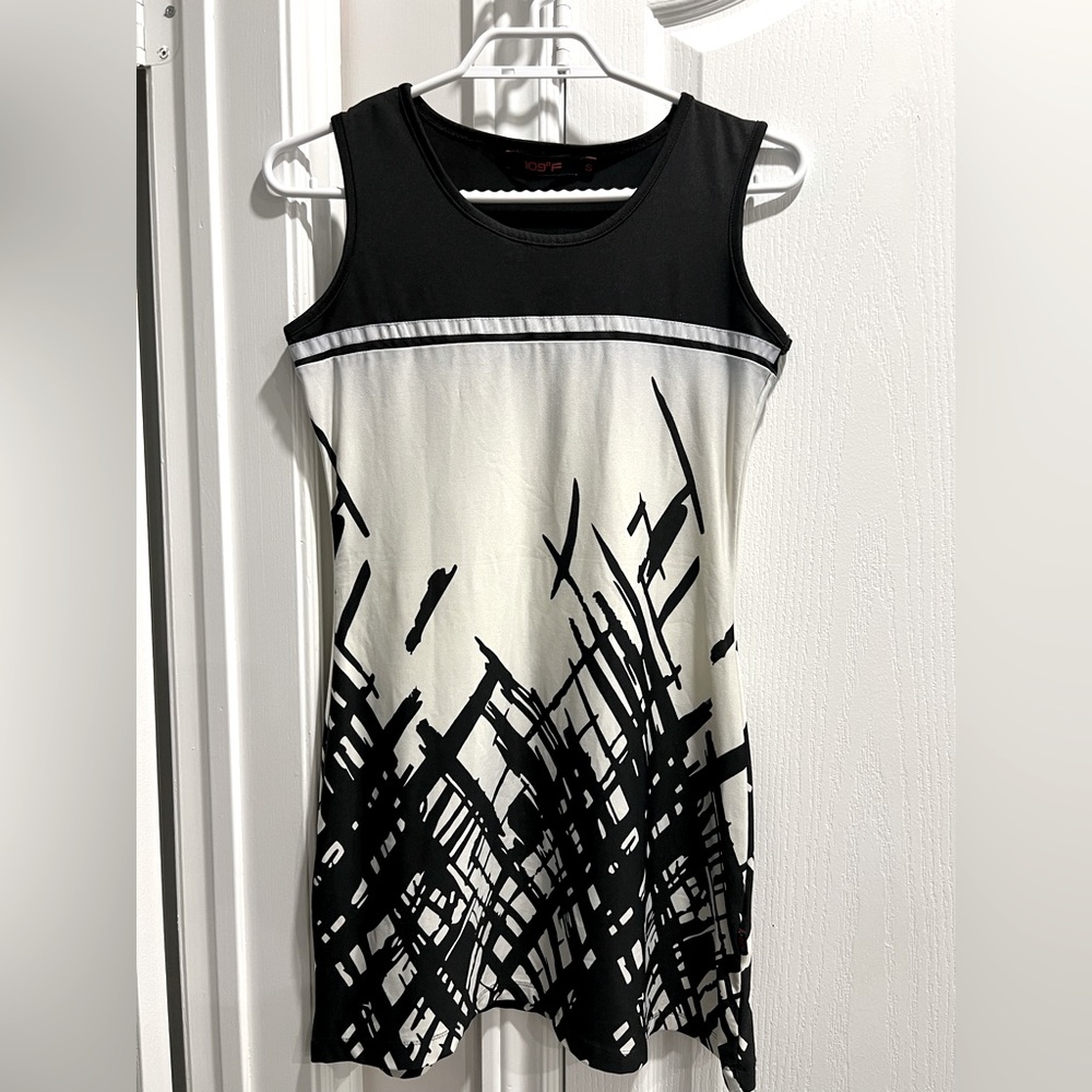 Black and white mini dress/long top